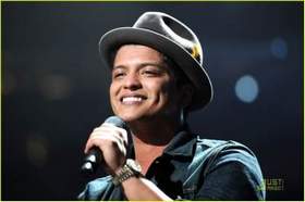 Bruno Mars бруно марс - The Lazy Song прикольная песня -)