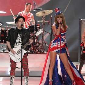 Fall Out Boy feat. Taylor Swift - My Songs Know What You Did in the Dark