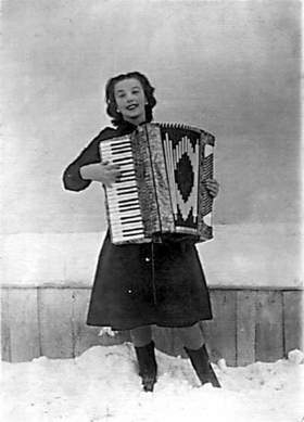 Лидия Русланова - В землянке (1942 муз. Константина Листова - ст. Алексея Суркова)