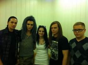 NuTa  песня  группы Tokio Hotel - группа Tokio Hotelна русском и на немецком .