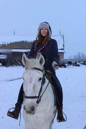 Пелагея  и  Дарья Мороз - Только мы с конем по полю идем