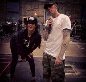 Rihanna and Eminem - Love The Way You Lie (Part 2)