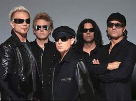 Scorpions - Still Loving You (Time, it needs time To win back your love again I