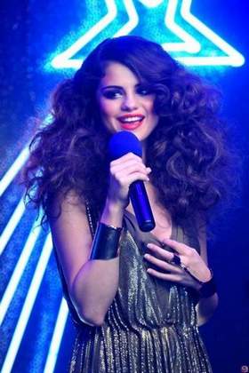 Selena Gomez - I love you like a love song