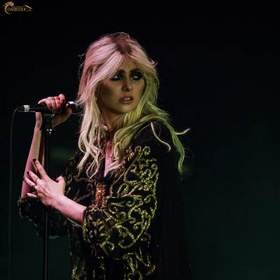 The Pretty Reckless - Everybody Wants Something From Me